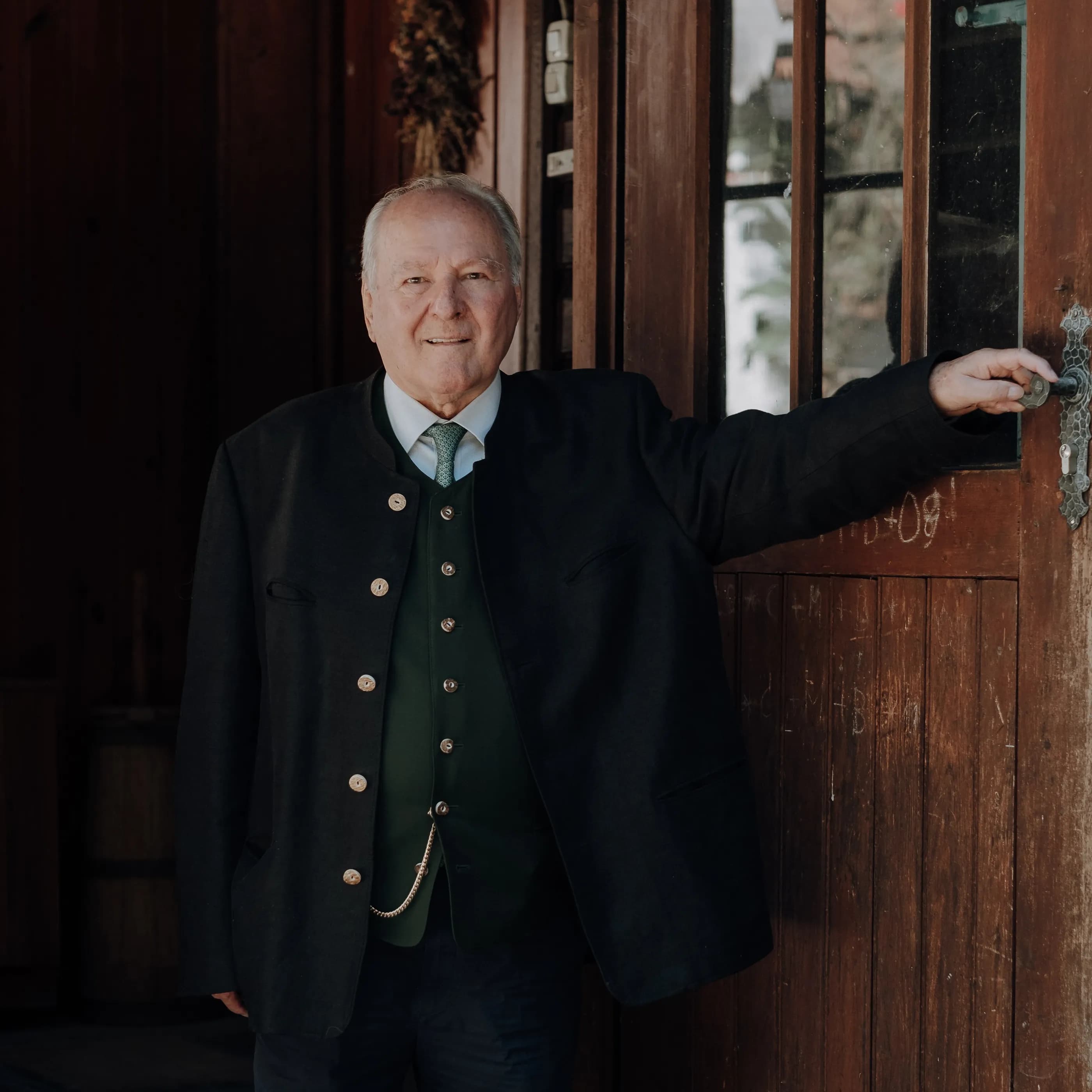 Prof. Dr. Nicolaus Hipp