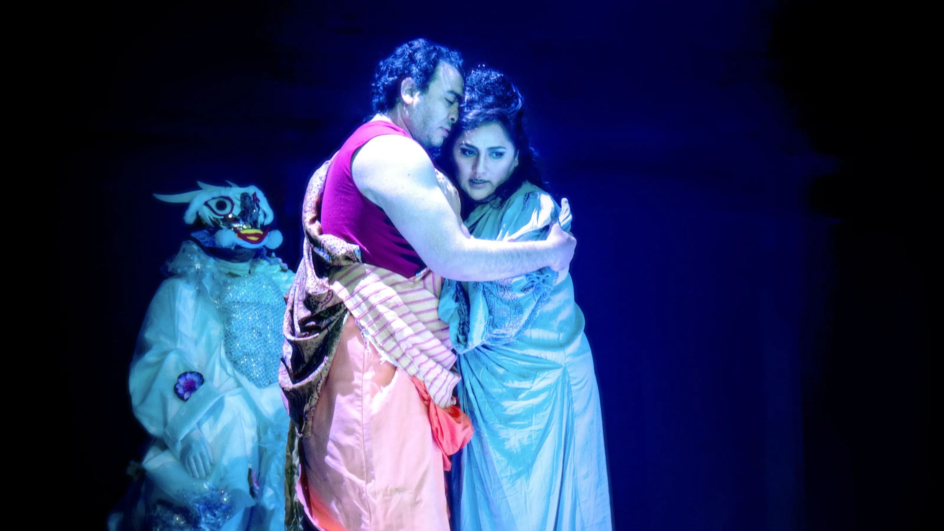 Umarmung auf der Bühne